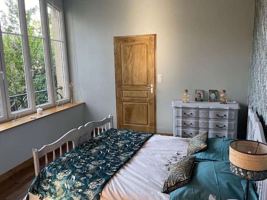 Appartement De Caractere Mirecourt Екстер'єр фото